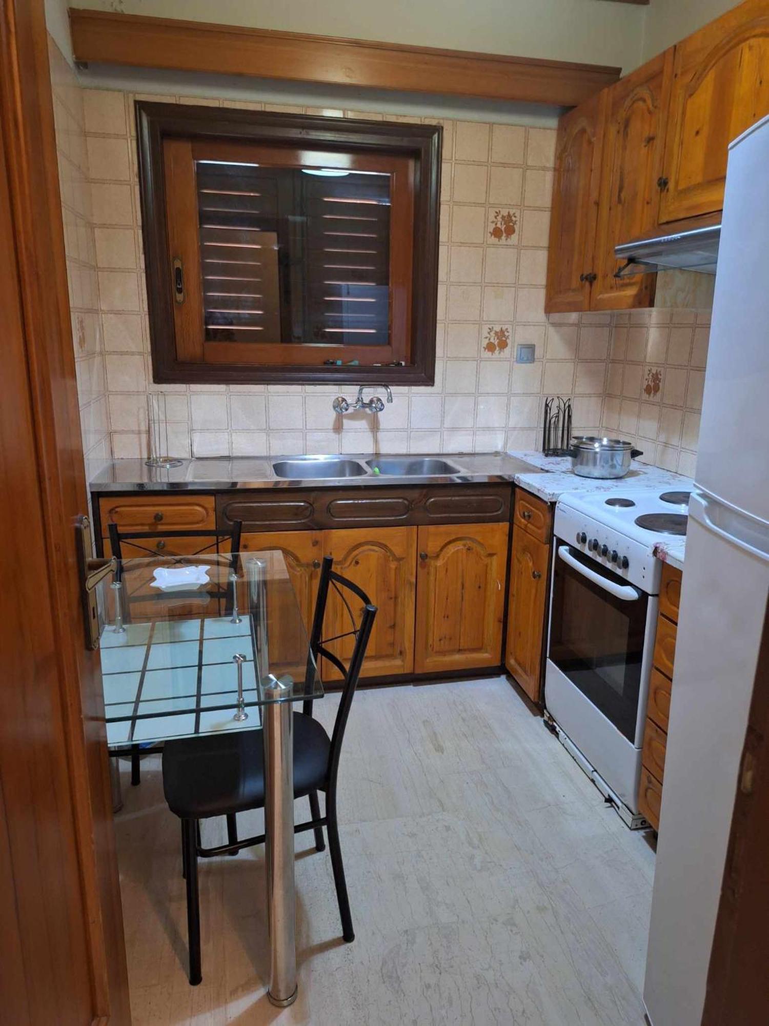Petroupoli Apartments Atene Esterno foto